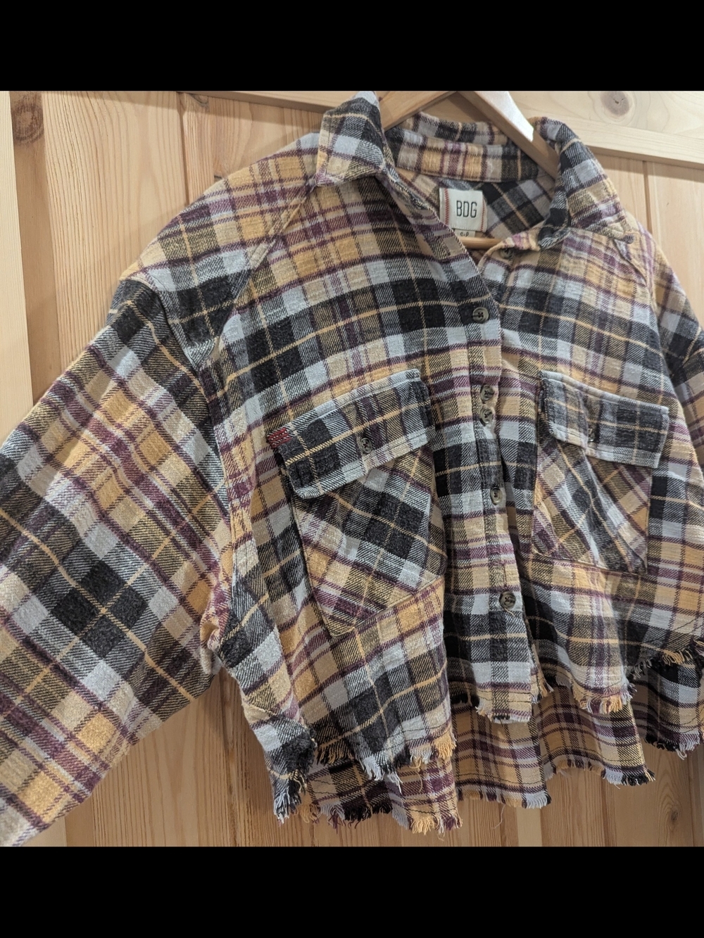 BDG Urban Outfitters Cropped Plaid Flannel Shirt - Picture 4 of 9